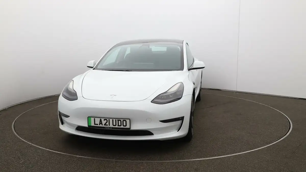 2021-tesla-model-3-e-long-range-4x4-big-29