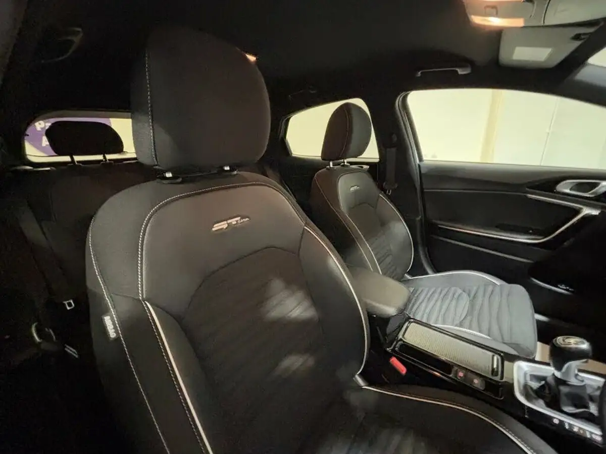2023-kia-xceed-15-t-gdi-gt-line-158bhp-big-11