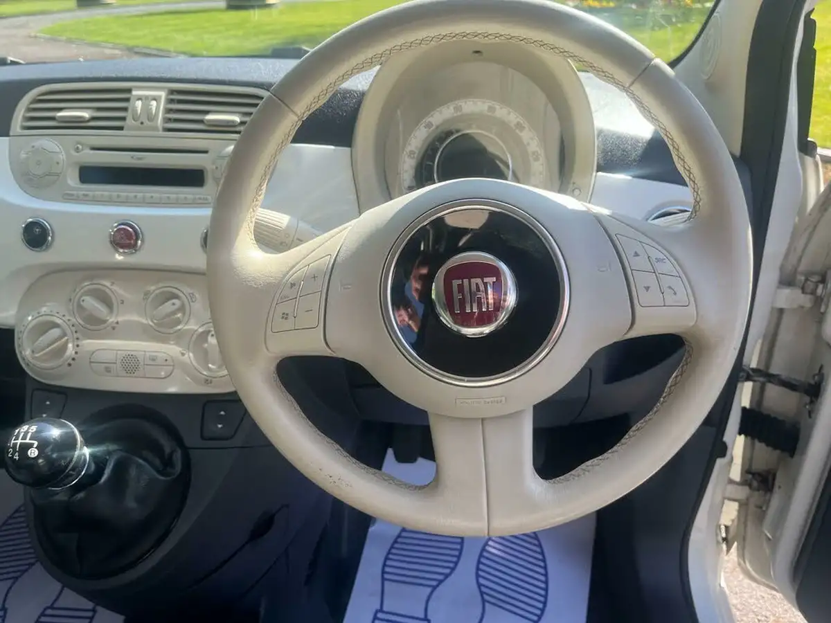 2013-fiat-500-12-pop-big-21