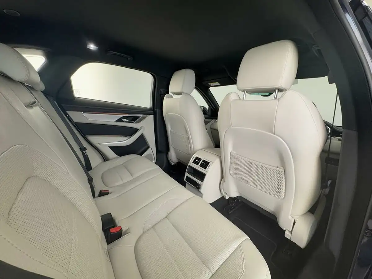 2022-jaguar-f-pace-20-p400e-r-dynamic-s-big-13