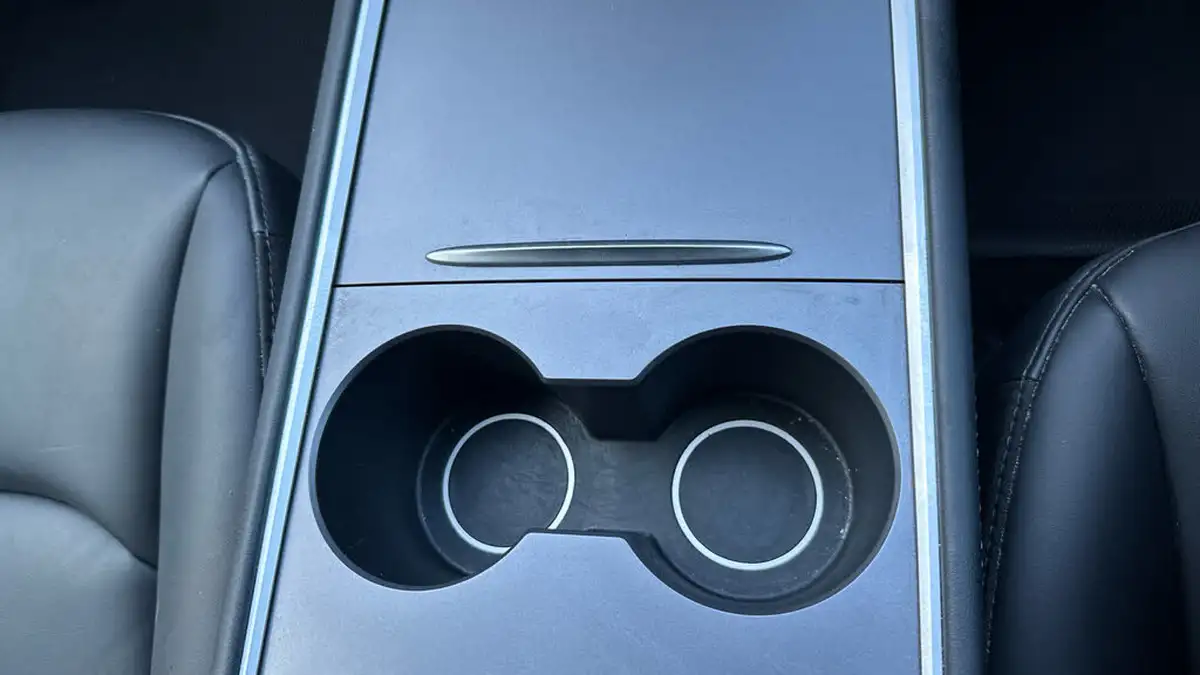 2021-tesla-model-3-e-long-range-4x4-big-27