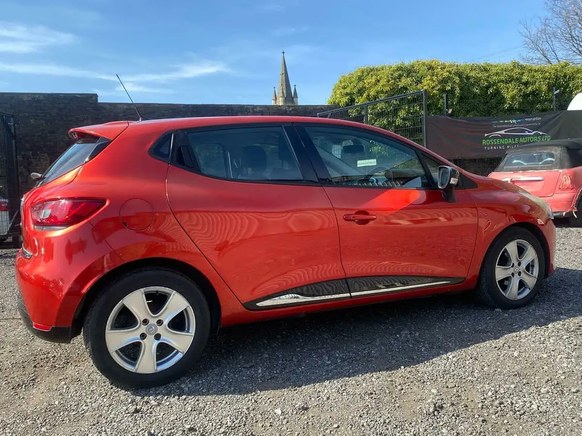 2013-renault-clio-12-dynamique-big-4