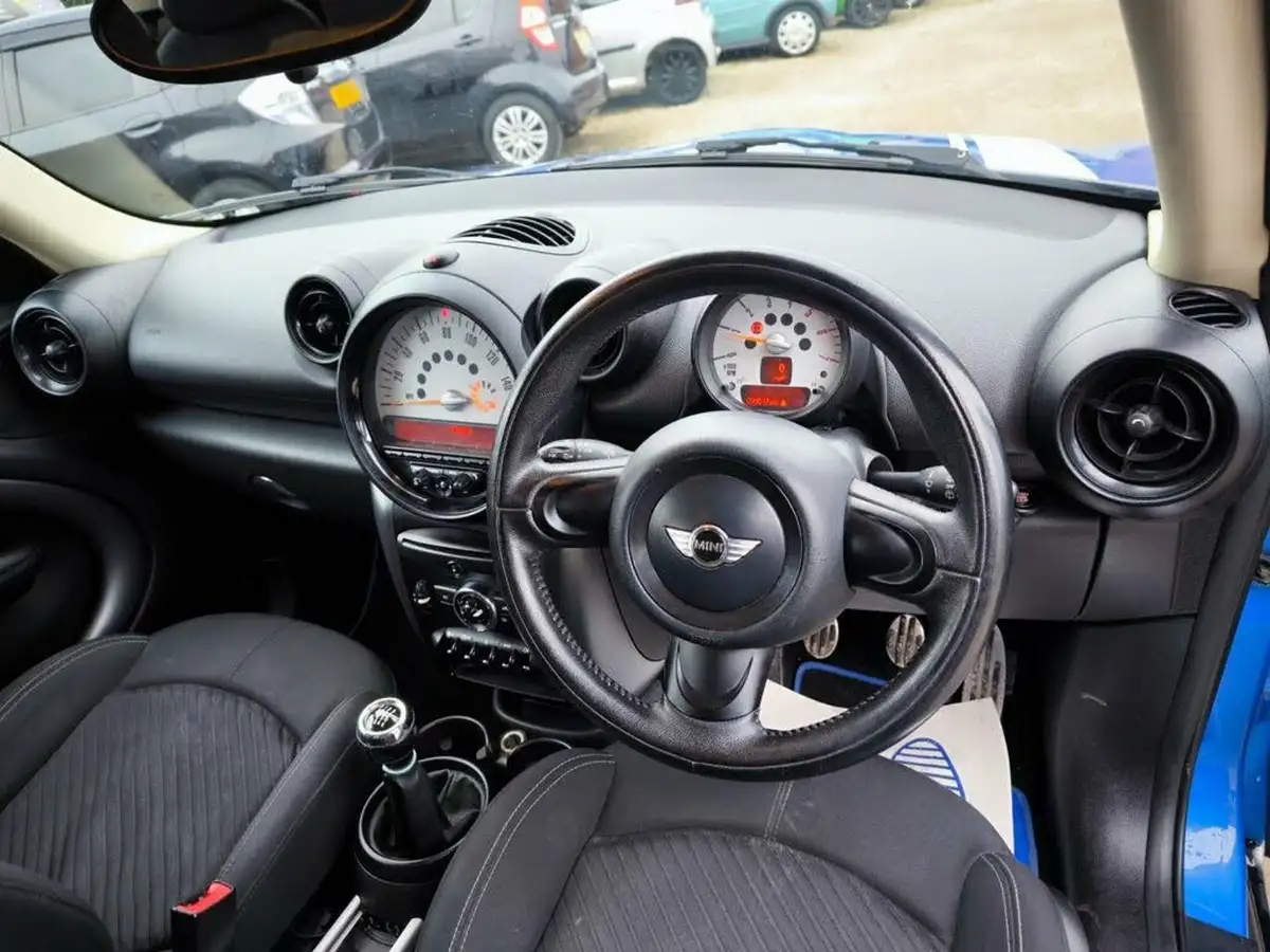 2014-mini-countryman-20td-cooper-sd-big-11
