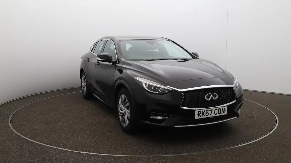 2017-infiniti-q30-15d-business-executive-dct-big-33