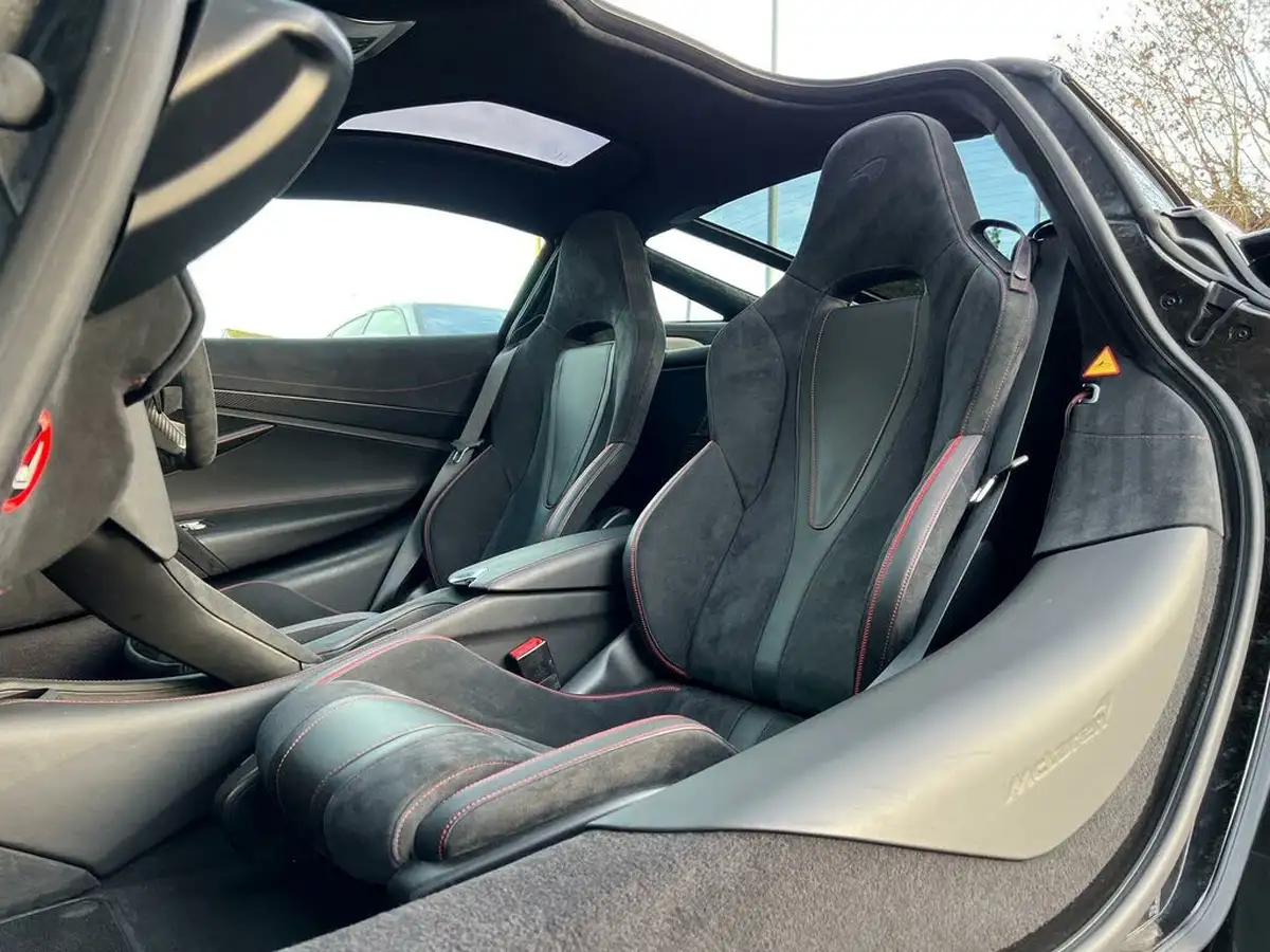2019-mclaren-720s-40-luxury-big-6