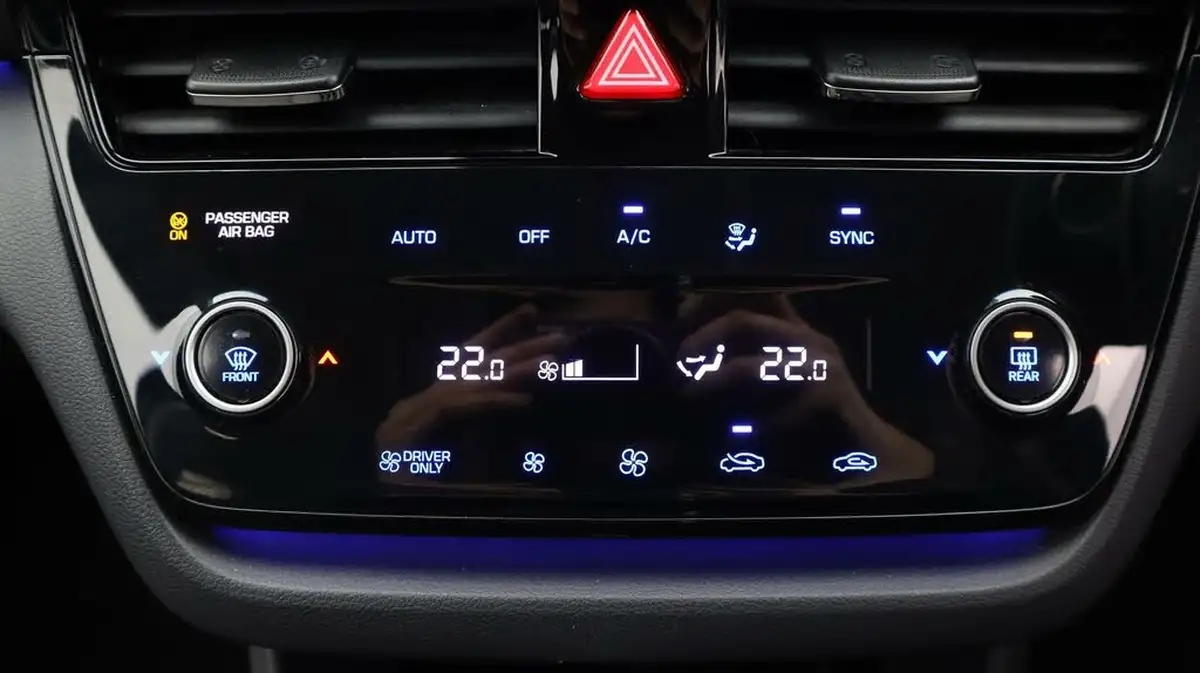 2020-hyundai-ioniq-16-gdi-premium-hybrid-big-11