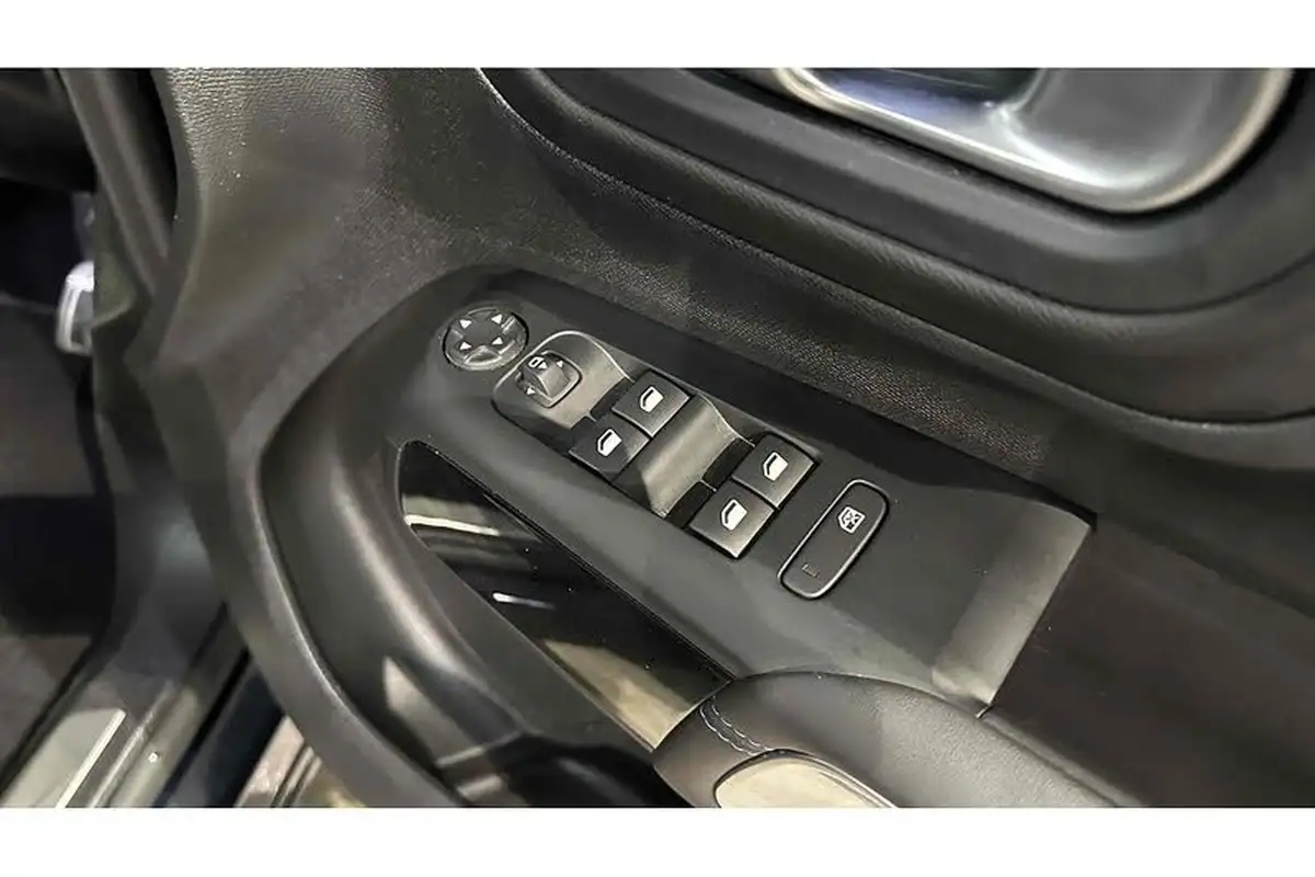 2023-citroen-c5-aircross-16-puretech-c-series-edition-big-24