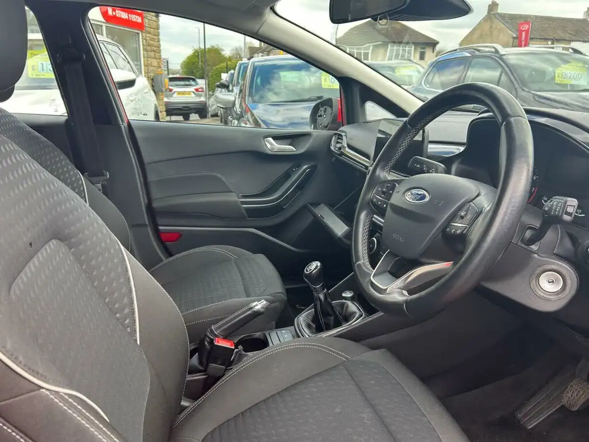 2017-ford-fiesta-11-ti-vct-zetec-5d-big-6