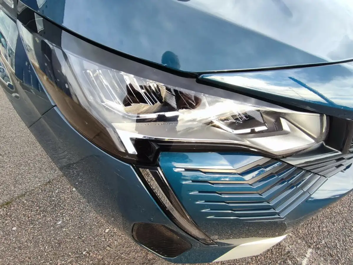 2022-peugeot-3008-suv-12-puretech-allure-premium-big-8