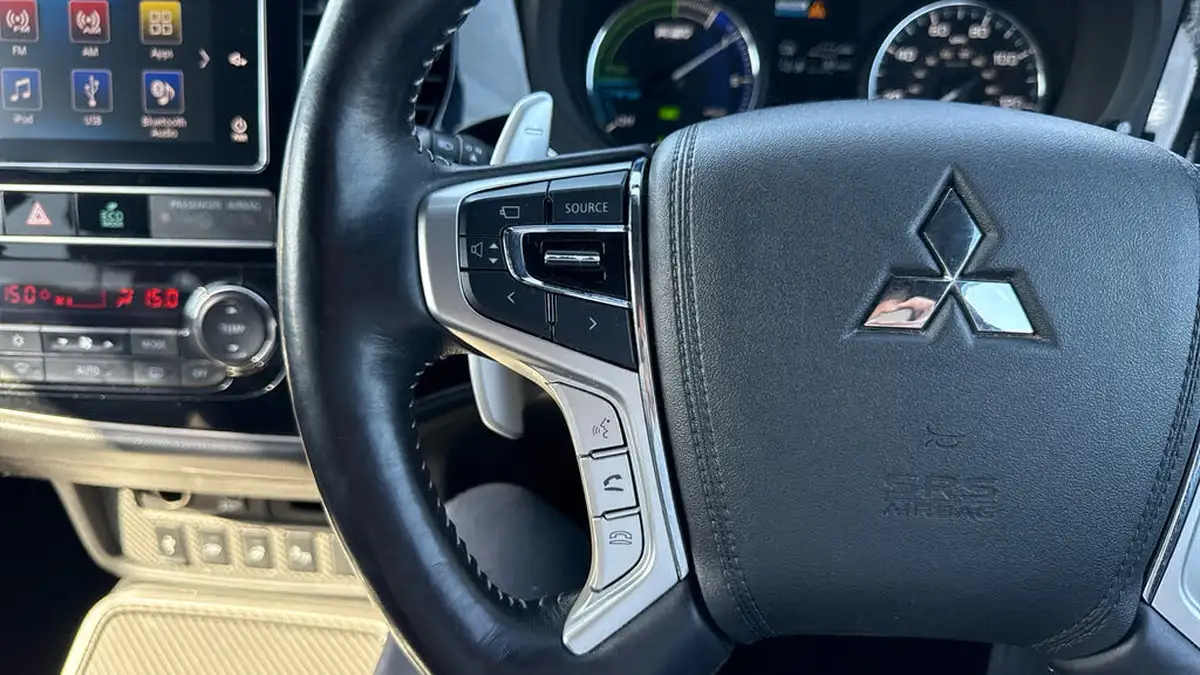 2019-mitsubishi-outlander-24-4h-phev-big-26