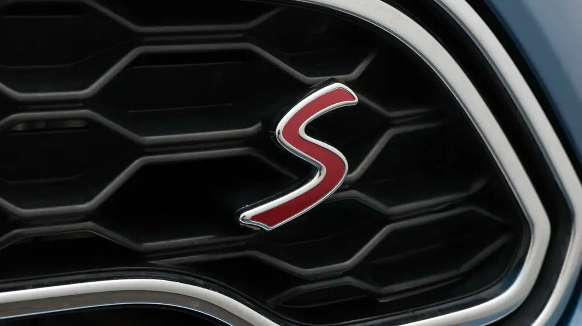 2019-mini-countryman-20-cooper-s-classic-auto-big-23