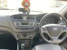 2017-hyundai-i20-14-se-auto-small-3