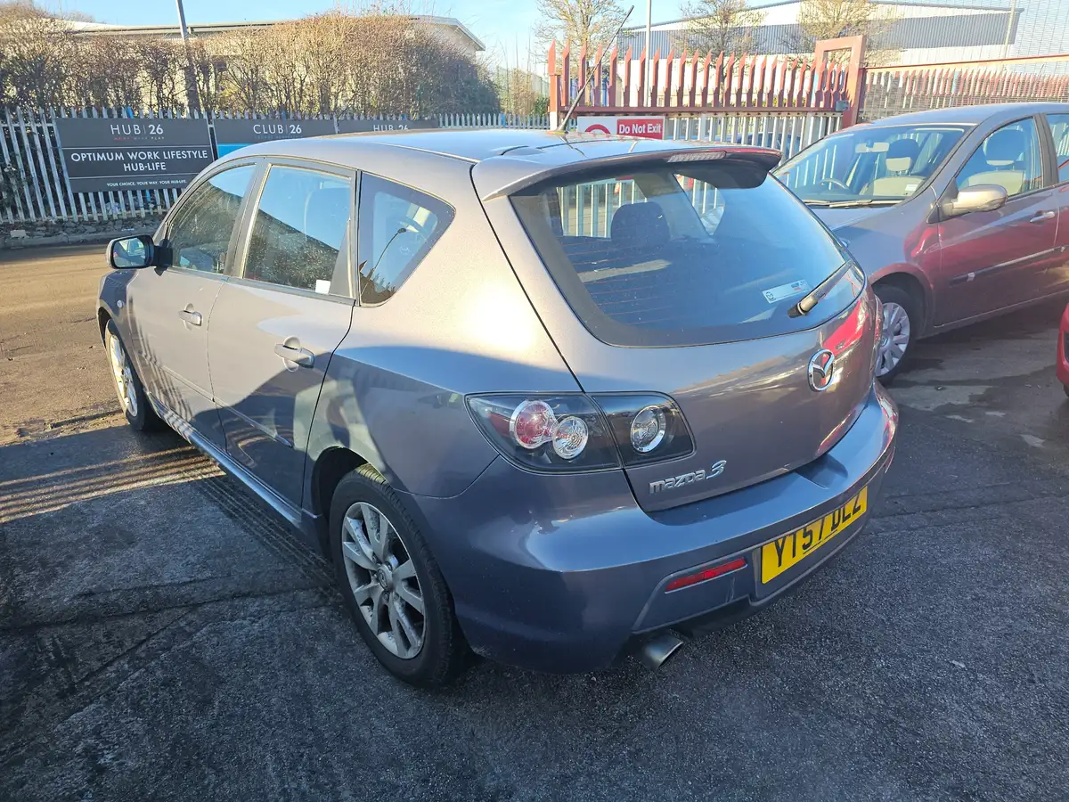 2007-mazda-mazda3-16-tamura-big-6