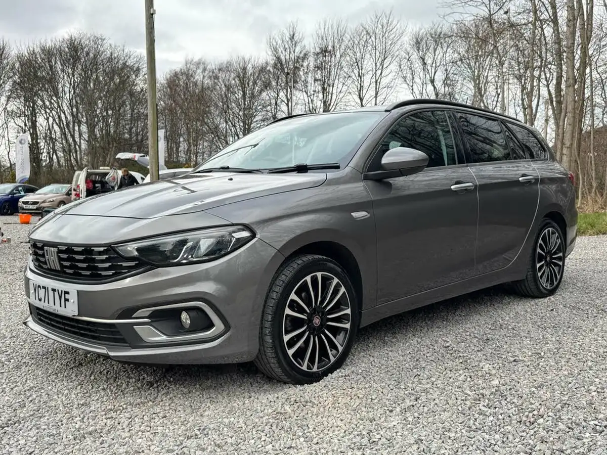 2021-fiat-tipo-10-life-station-wagon-big-10