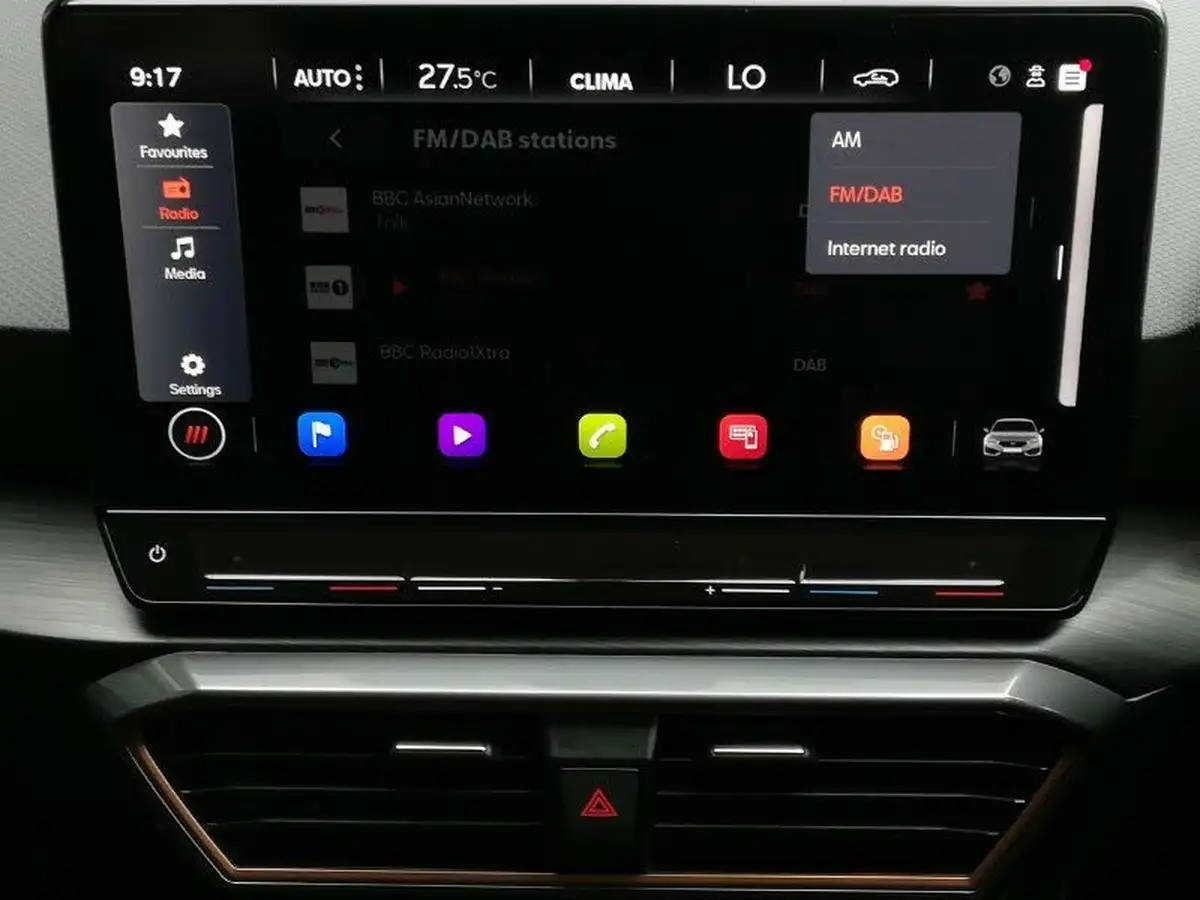 2024-cupra-leon-nf-15-etsi-v1-hatchback-big-12