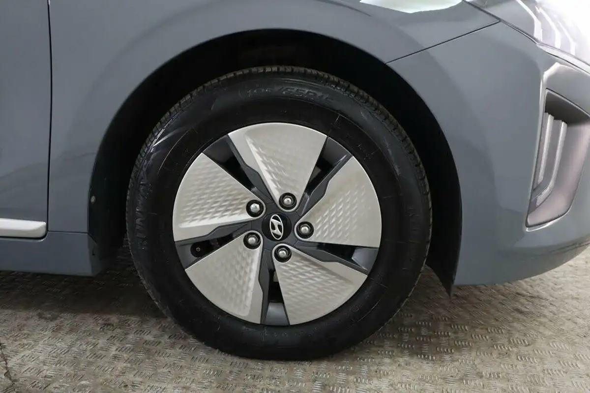 2021-hyundai-ioniq-16-gdi-premium-hybrid-big-24