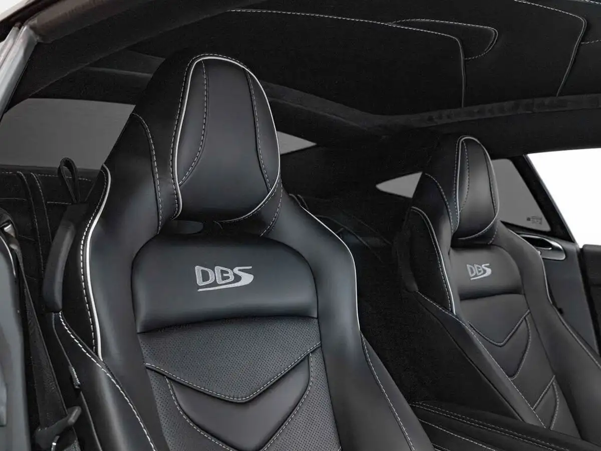 2020-aston-martin-dbs-52-v12-superleggera-big-10