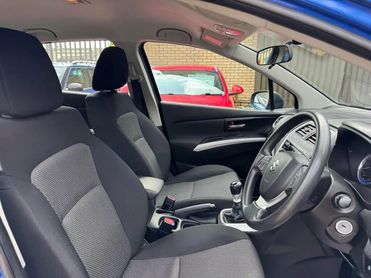 2015-suzuki-s-cross-16-ddis-sz3-big-13