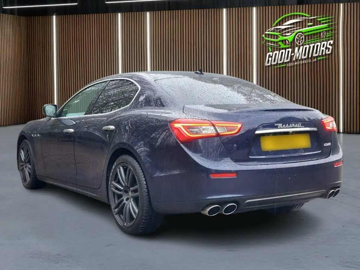 2015-maserati-ghibli-30td-big-8