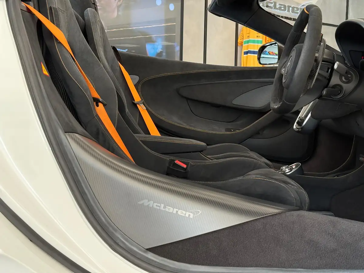 2019-mclaren-600lt-spider-big-4