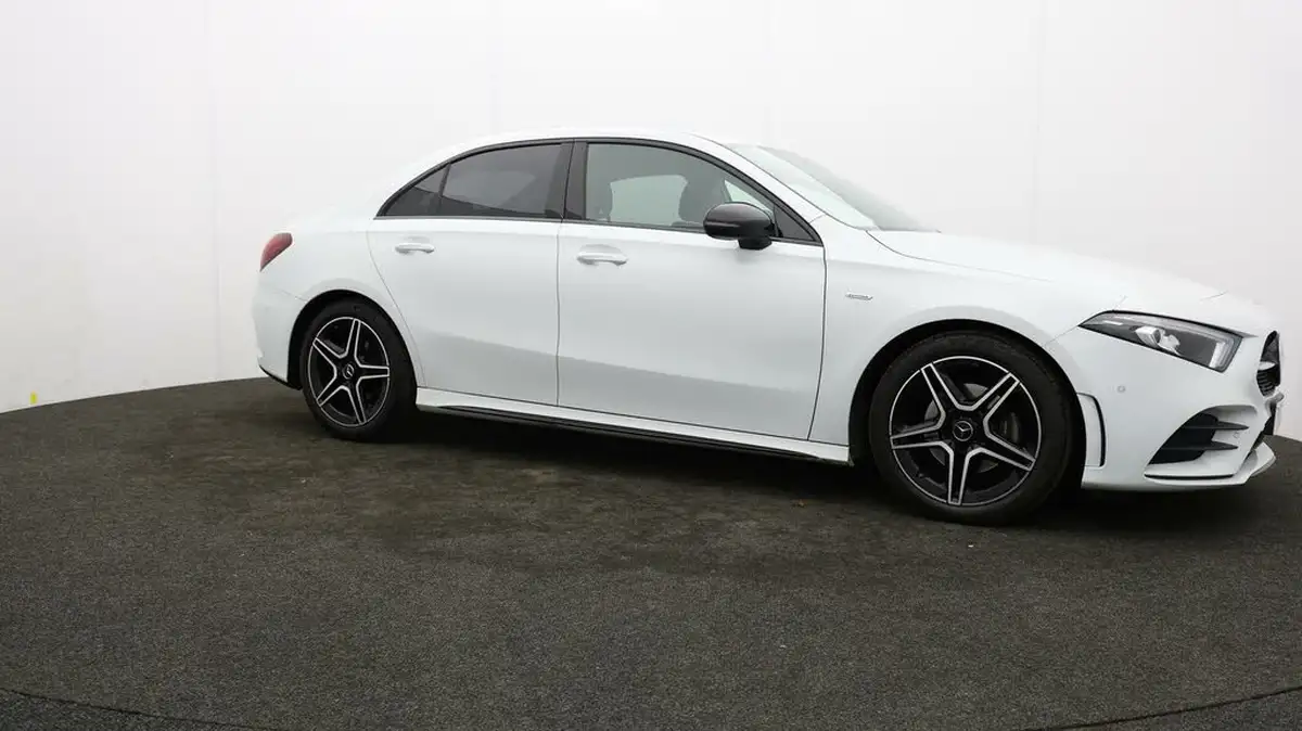 2022-mercedes-benz-a-class-13-a180-amg-line-executive-edition-saloon-4d-7g-dct-big-36