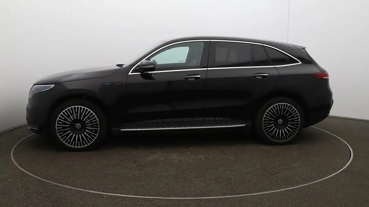 2022-mercedes-benz-eqc-e-eqc-400-amg-line-premium-big-59