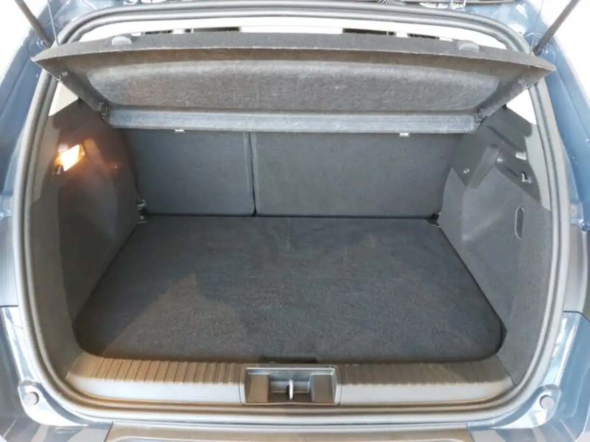 2023-renault-captur-16-techno-160ps-plug-in-big-7