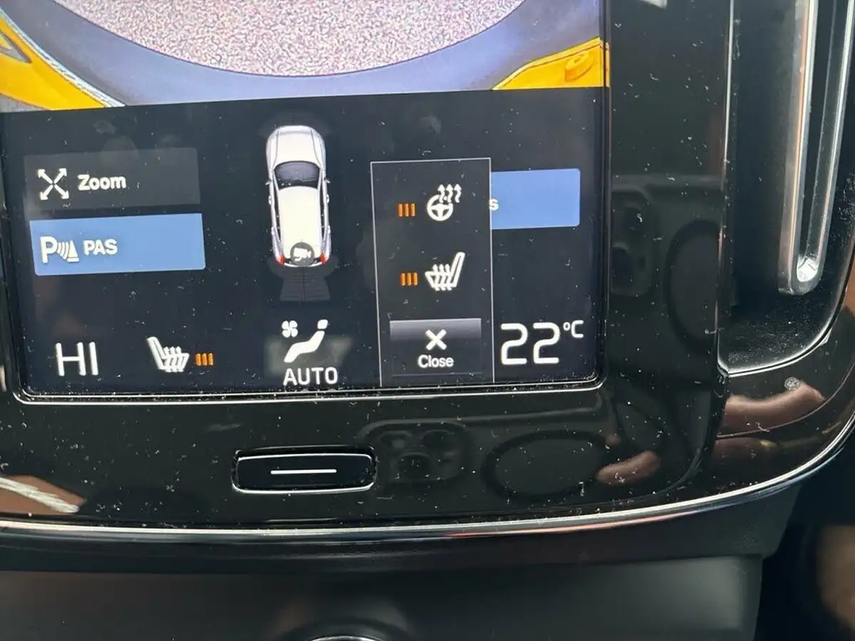 2020-volvo-xc40-15-t5-inscription-plug-in-hybrid-big-8