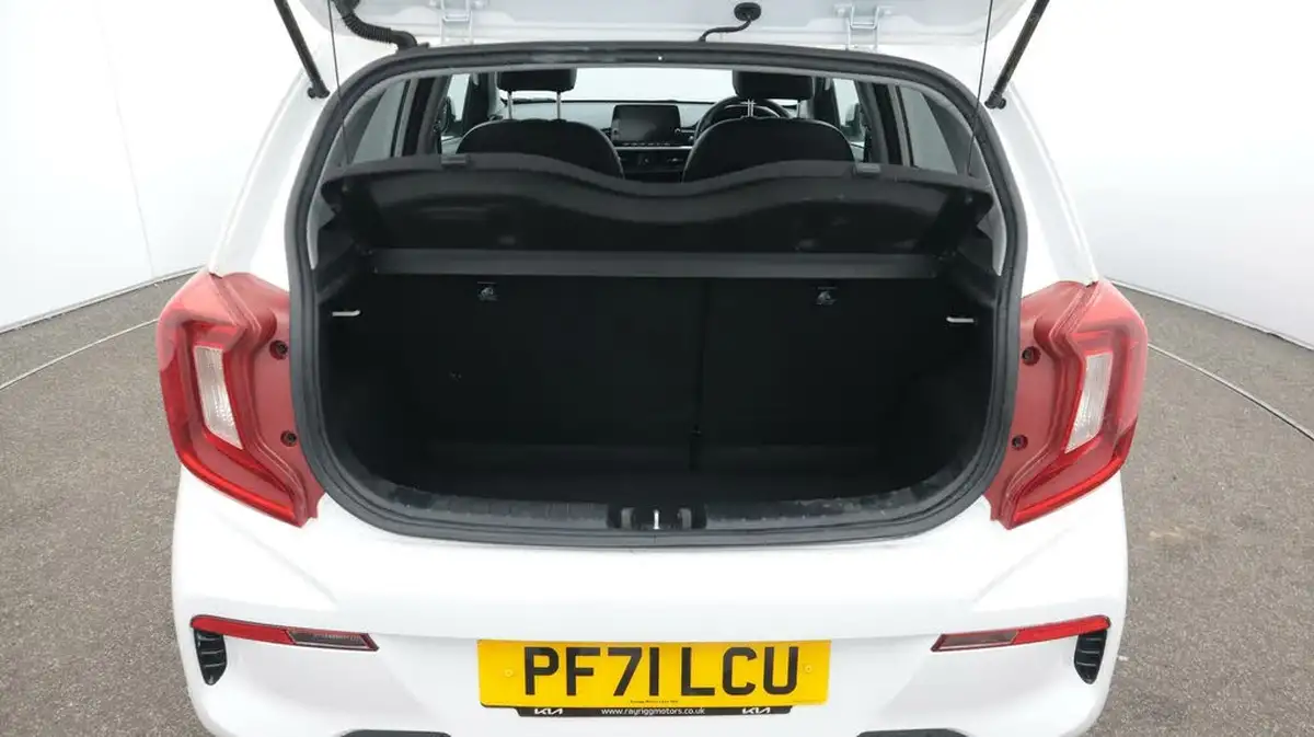 2022-kia-picanto-10-t-gdi-gt-line-big-17