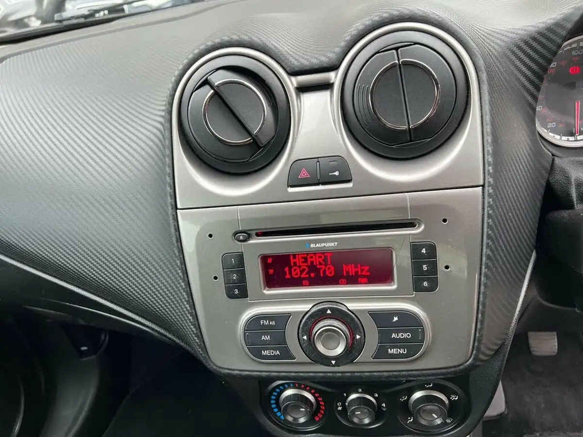 2009-alfa-romeo-mito-14-veloce-120bhp-big-16