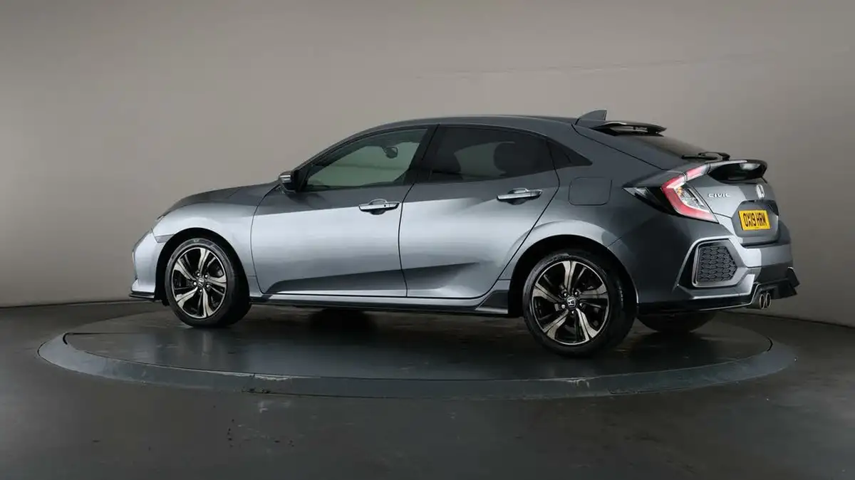 2019-honda-civic-15-vtec-turbo-sport-plus-ss-big-67