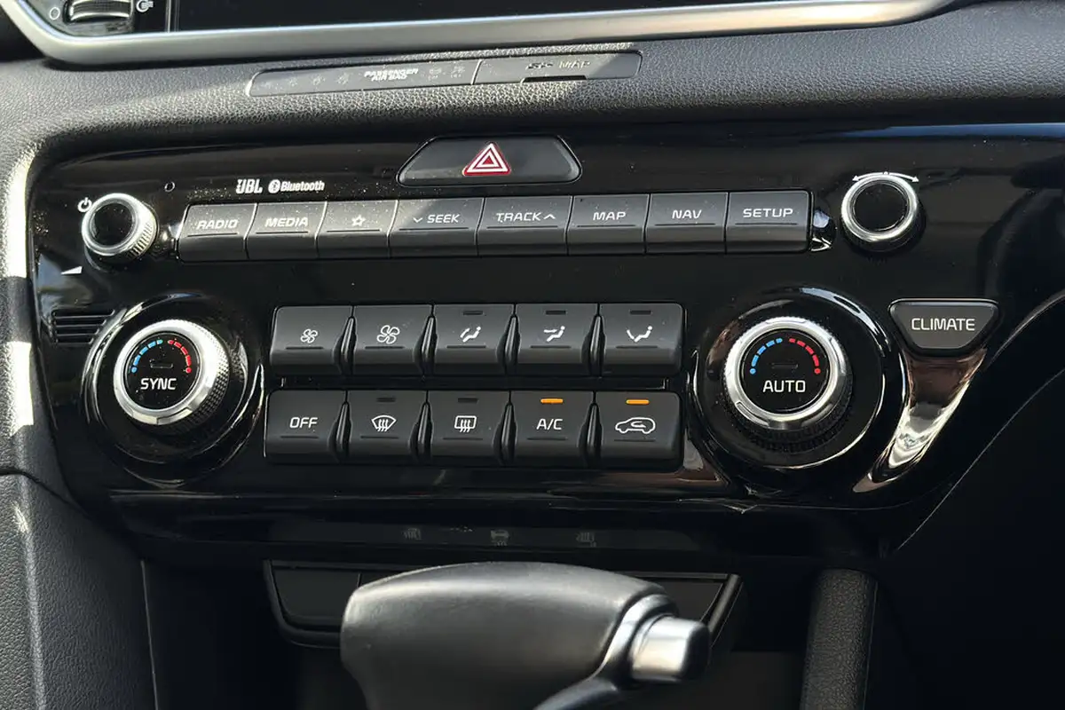 2019-kia-sportage-16-t-gdi-4-awd-dct-big-14