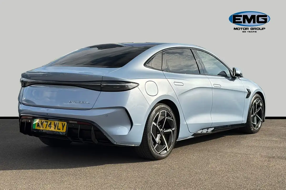 2024-byd-seal-e-design-big-5