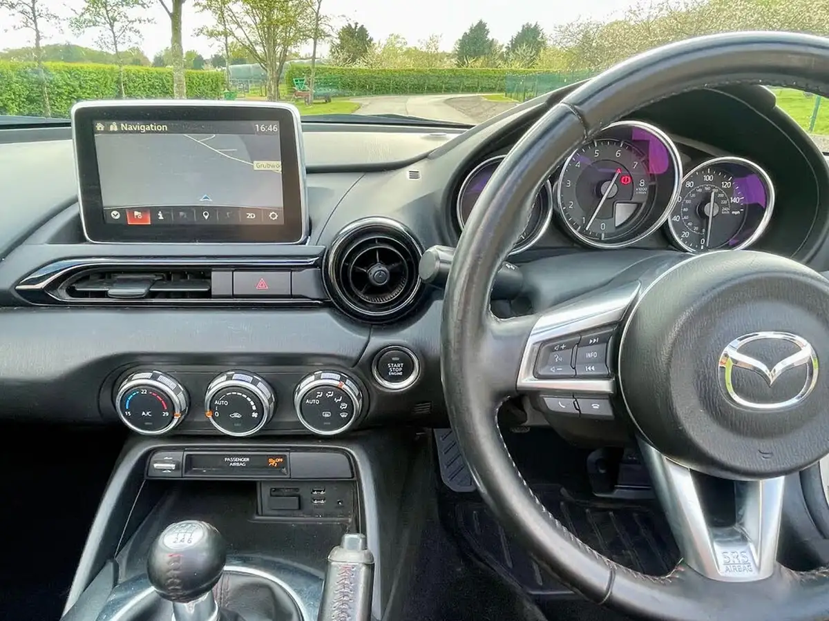 2018-mazda-mx-5-20-se-l-rf-big-18