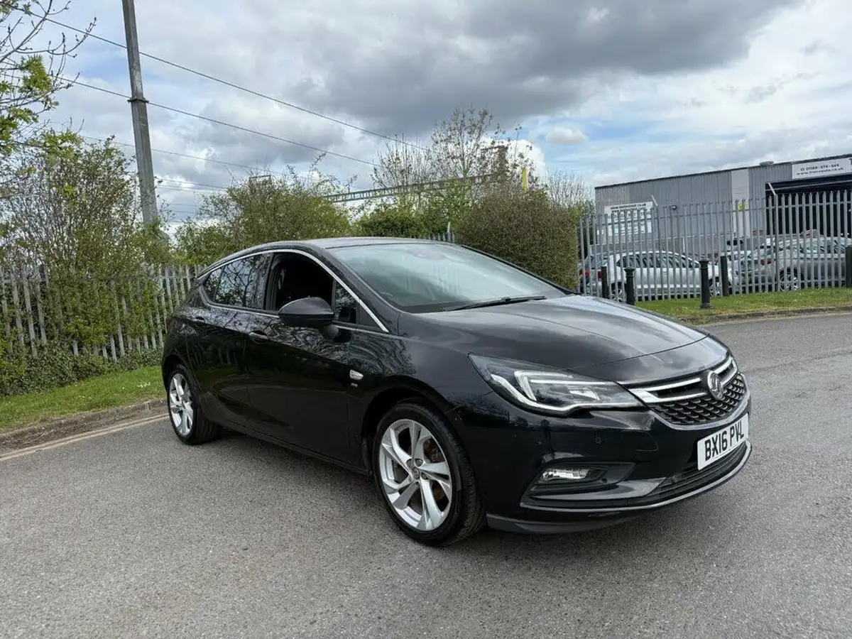 2016-vauxhall-astra-10i-turbo-sri-nav-hatchback-big-8
