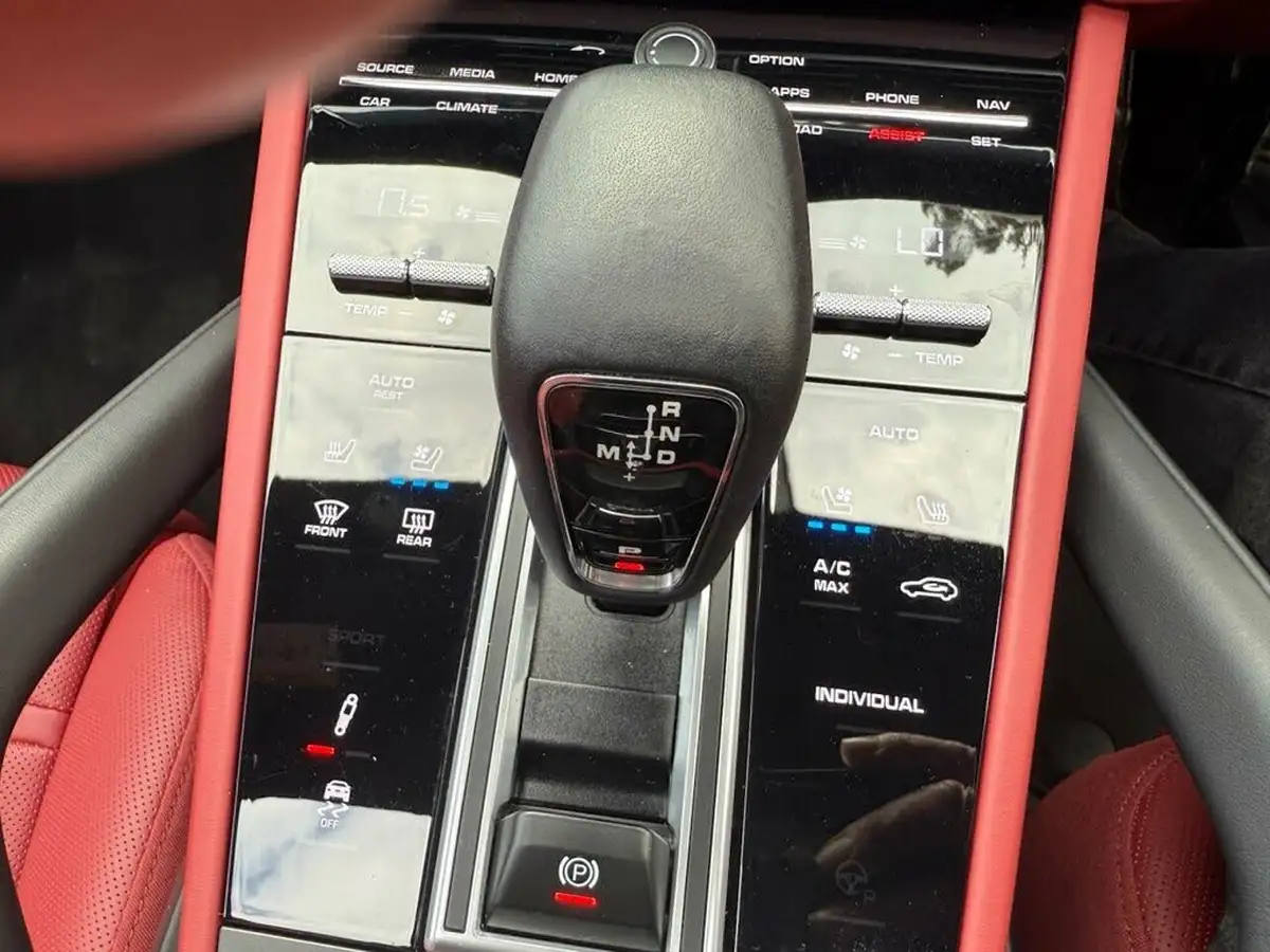 2023-porsche-cayenne-30-v6-e-hybrid-platinum-edition-462ps-station-wagon-big-38