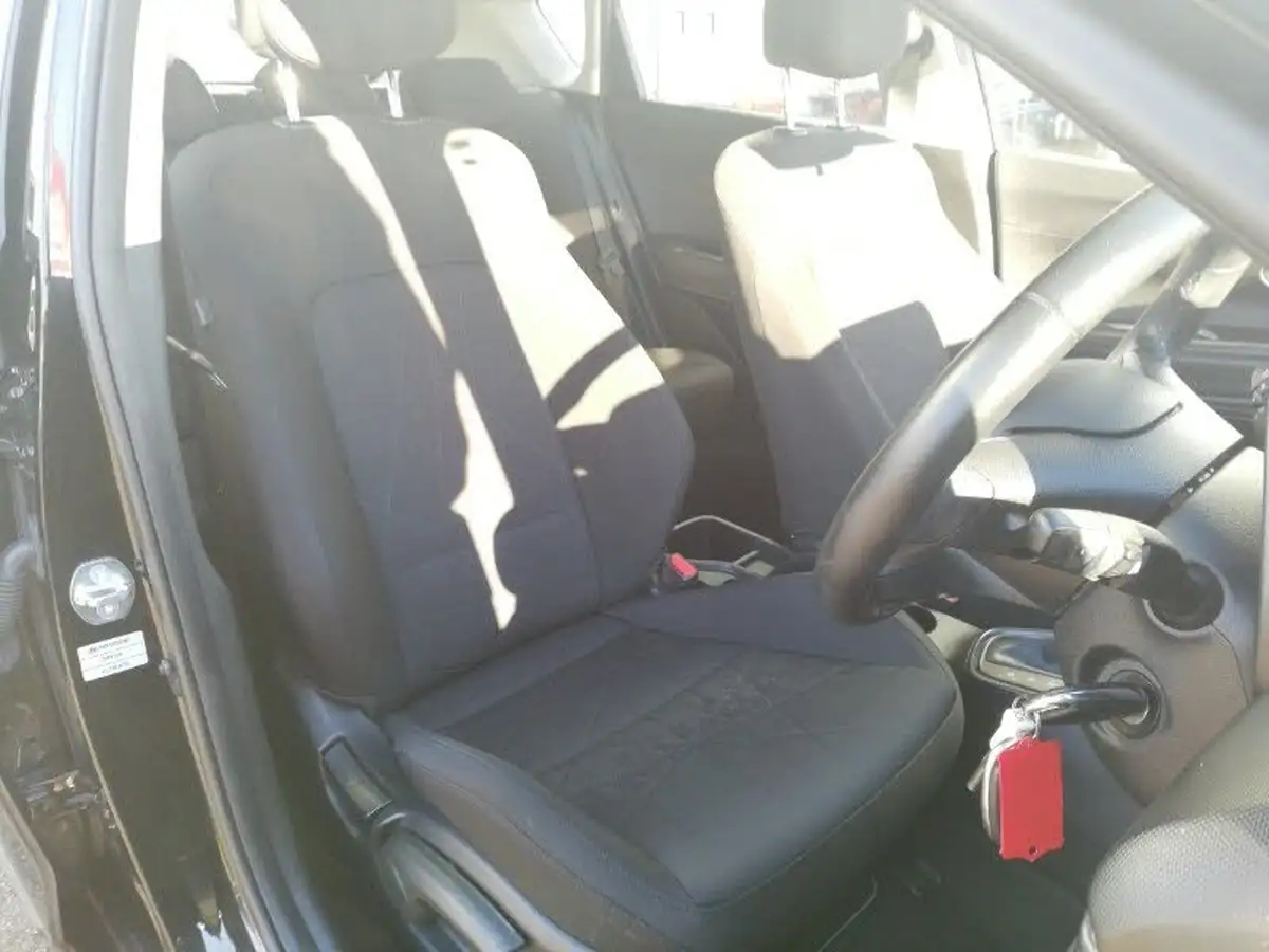 2023-hyundai-bayon-10-t-gdi-se-connect-dct-big-11