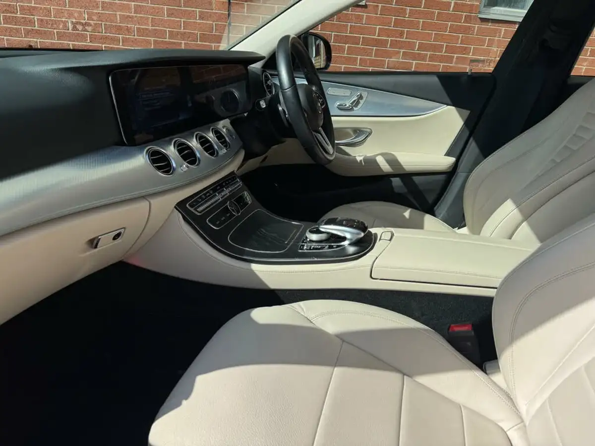 2019-mercedes-benz-e-class-20d-e220d-se-ss-saloon-4d-big-35