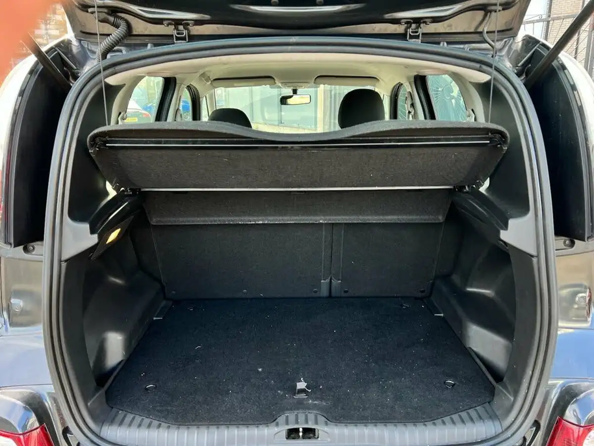 2012-citroen-c3-picasso-16hdi-vtr-big-14