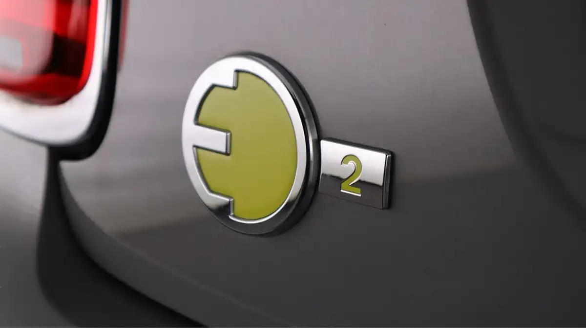 2020-mini-cooper-e-cooper-s-2-big-21