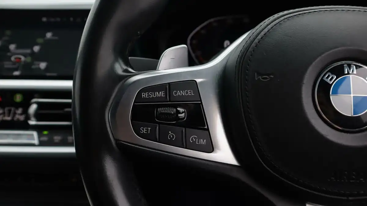 2020-bmw-3-series-20-330i-m-sport-saloon-4d-big-25