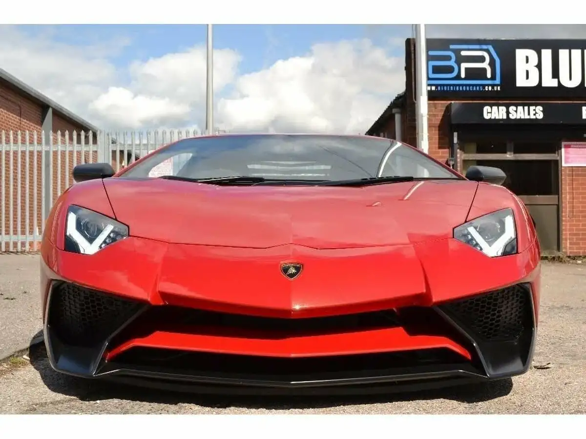 2015-lamborghini-aventador-65-lp-750-4-superveloce-big-1