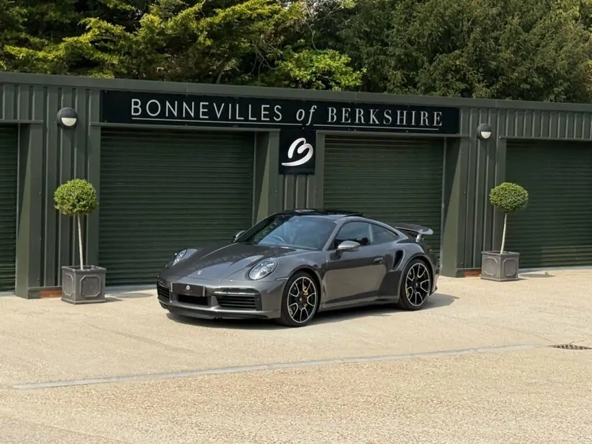 2021-porsche-911-38-turbo-s-coupe-big-14