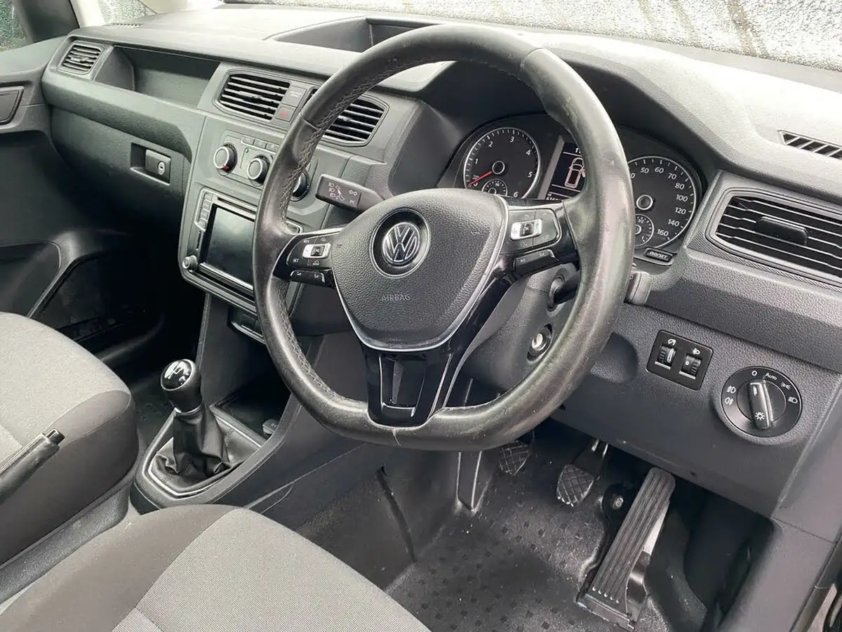 2019-volkswagen-caddy-20tdi-c20-highline-bmt-102pseu6-big-13