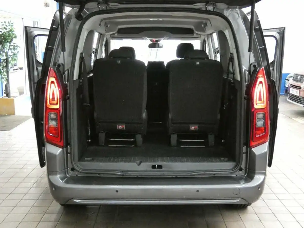 2021-vauxhall-combo-life-12i-elite-xl-big-20