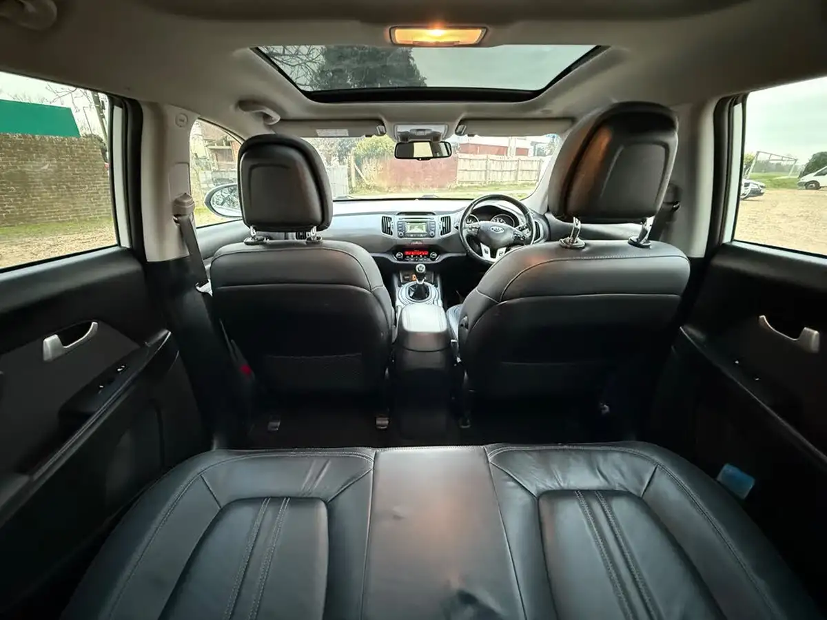 2015-kia-sportage-17crdi-3-big-12