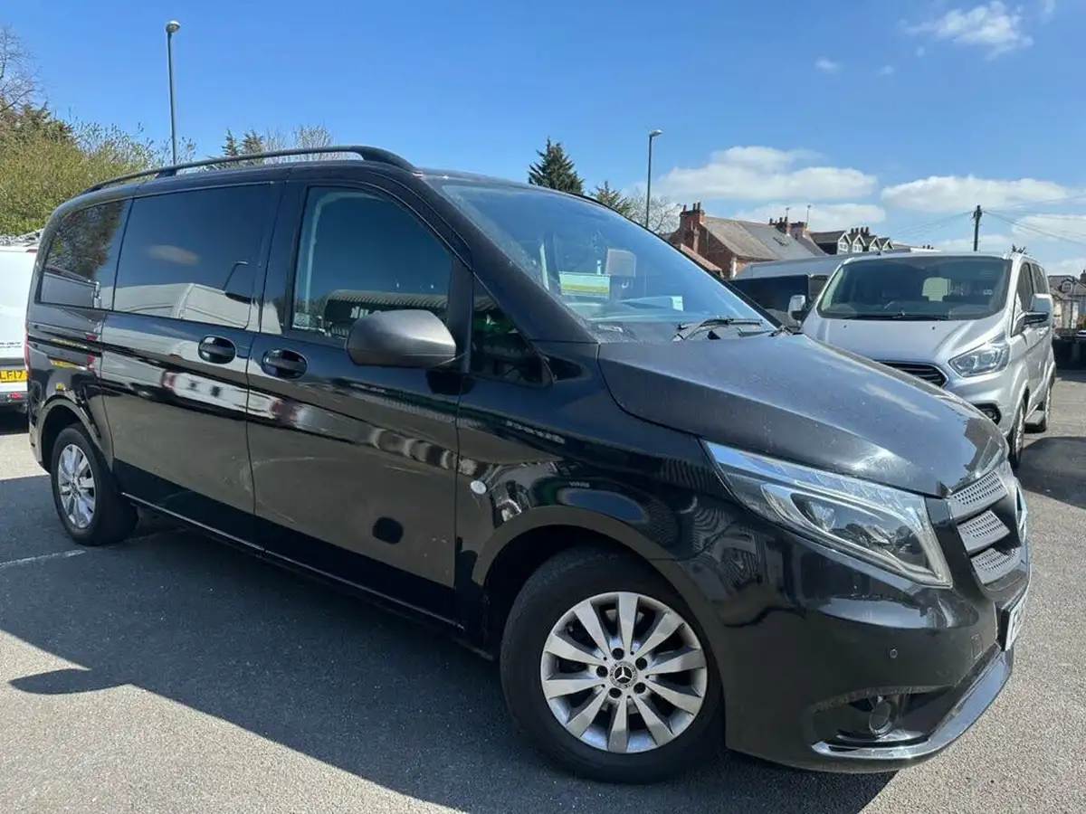 2015-mercedes-benz-vito-21cdi-tourer-select-114-bluetec-compact-big-37