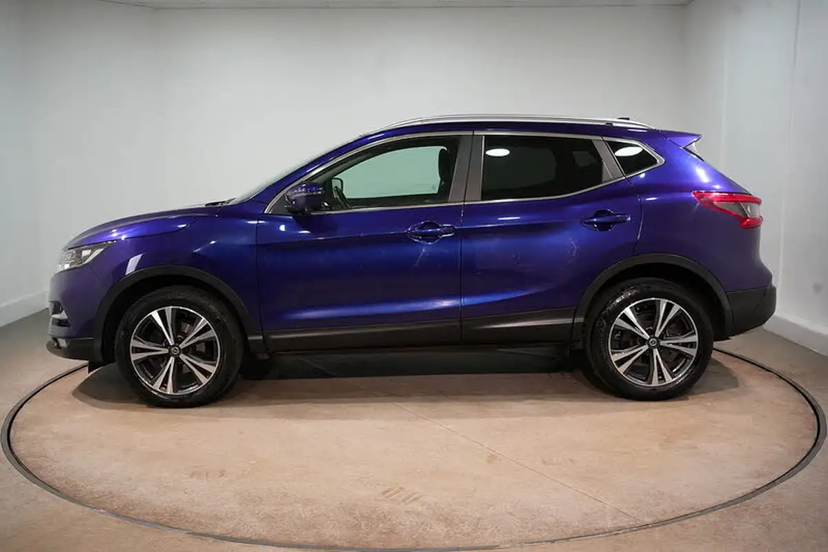 2018-nissan-qashqai-12-dig-t-n-connecta-big-4