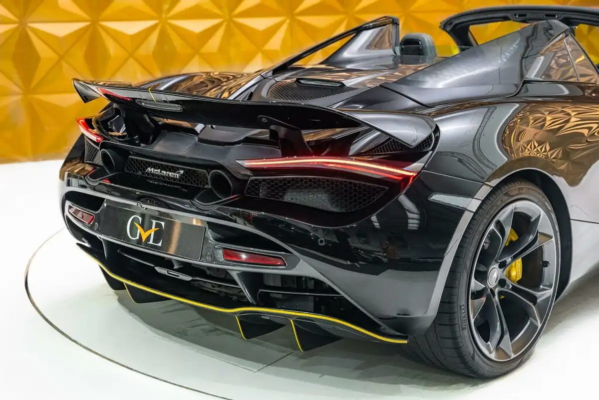 2022-mclaren-720s-40-coupe-big-31