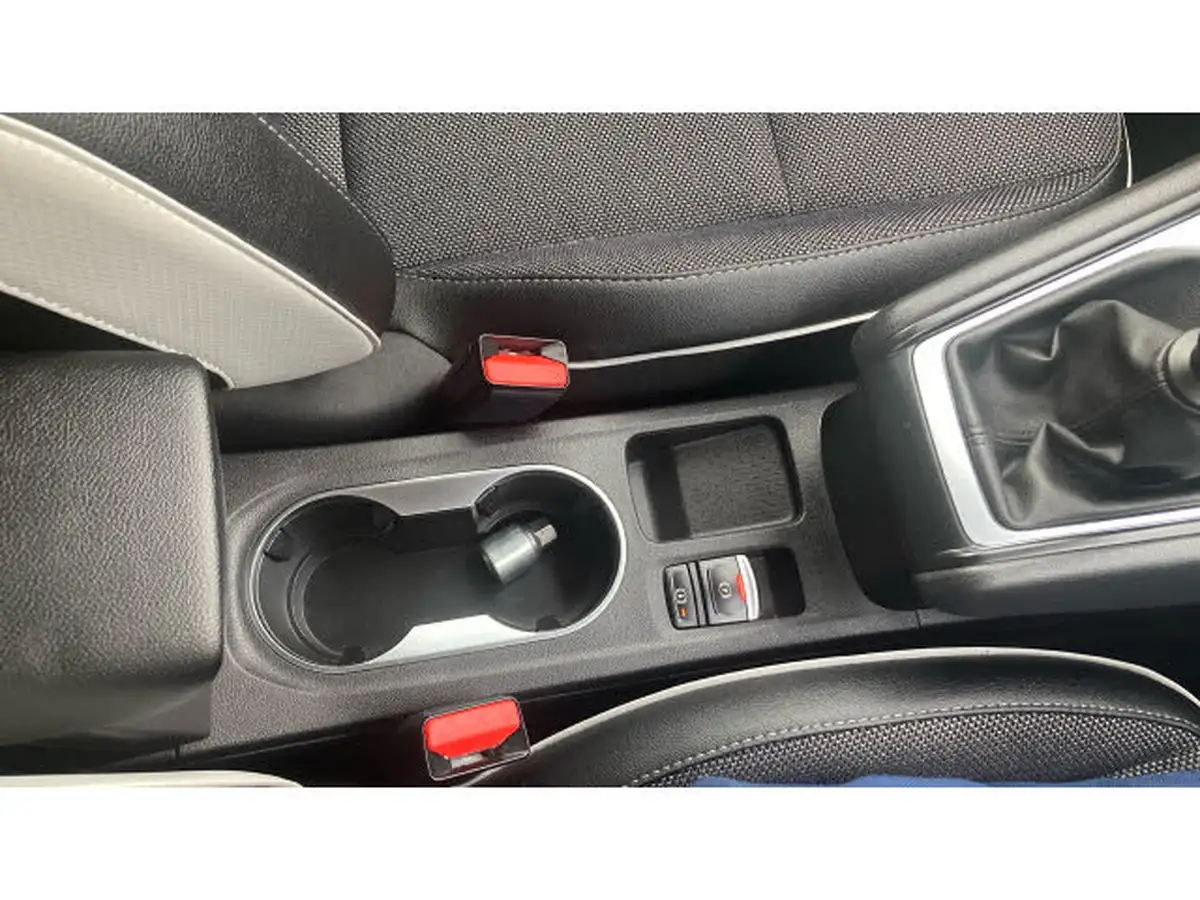 2024-renault-captur-10-tce-techno-big-29